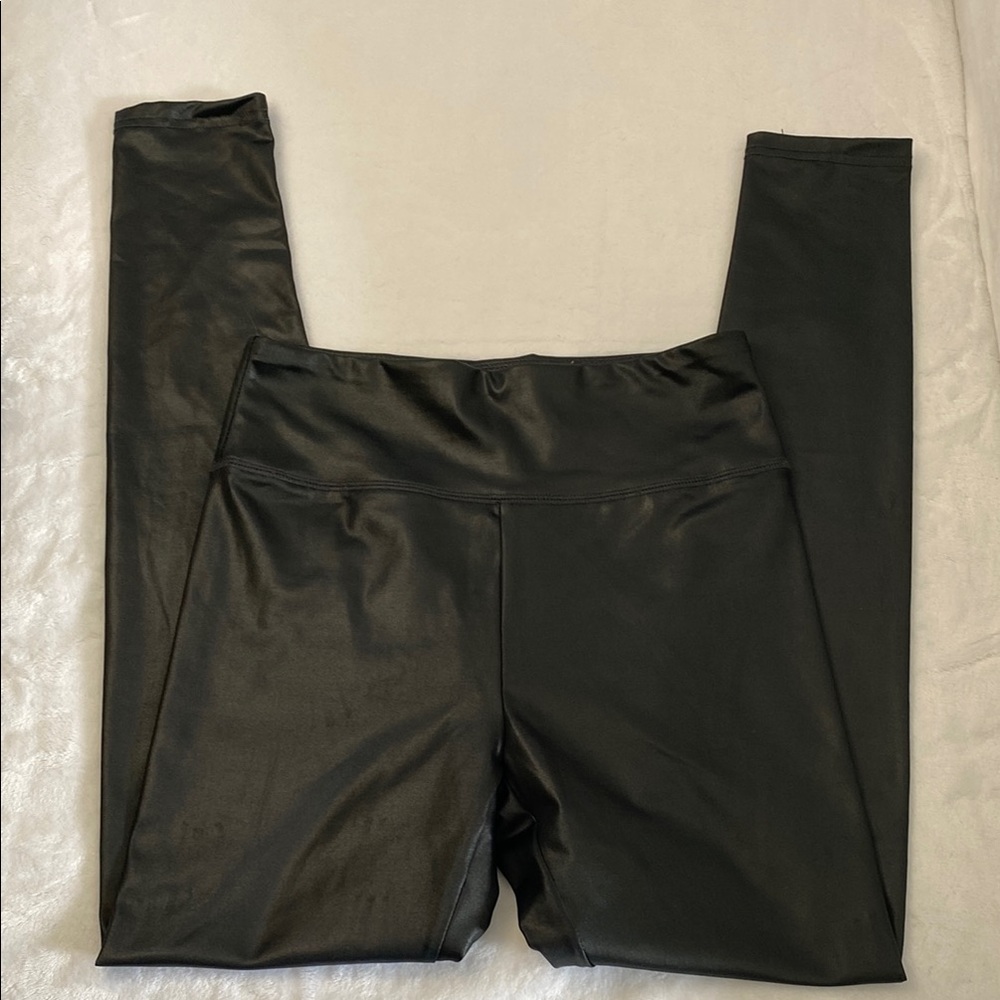 Sleek Black Leggings